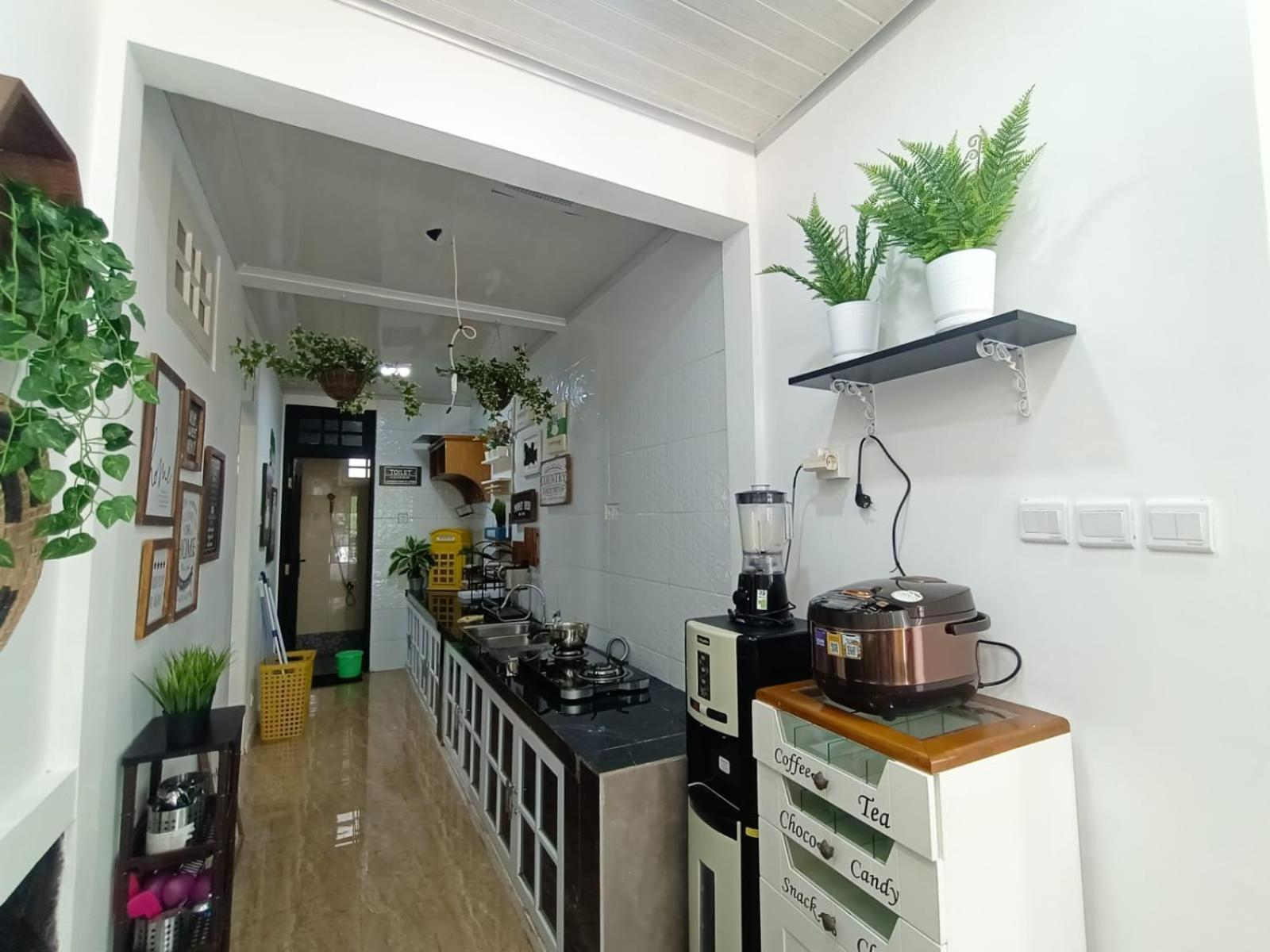 Villa Kota Bunga Malini 10 Cikundul Exterior foto